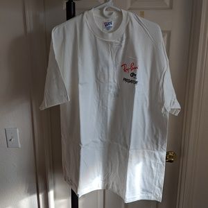 NWOT True Vintage 90's T-shirt w/Ray Ban Cat's Predator logo